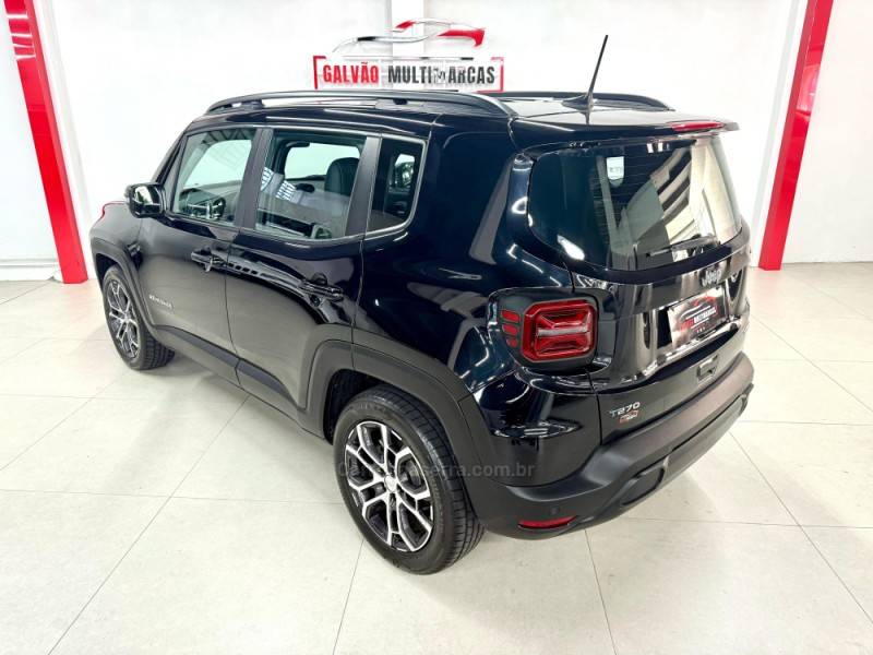 JEEP - RENEGADE - 2024/2024 - Preta - R$ 125.900,00
