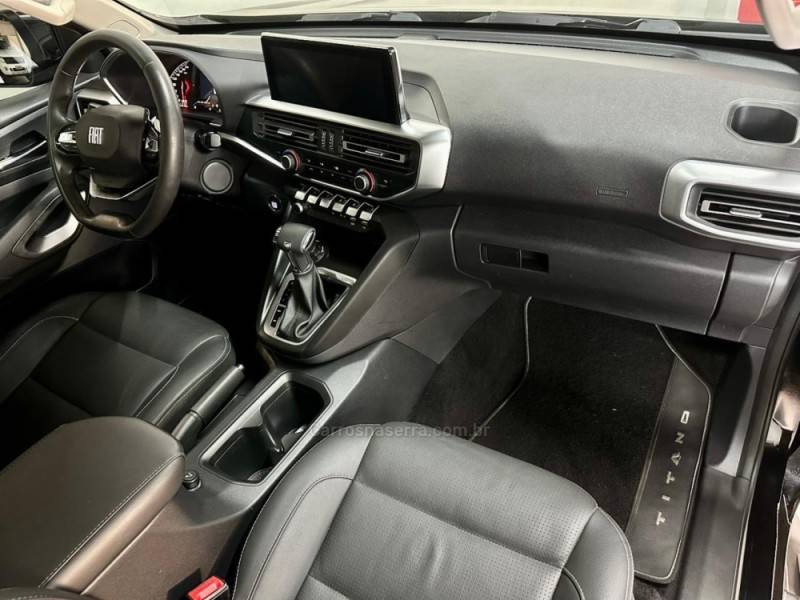 FIAT - TITANO - 2024/2024 - Preta - Sob Consulta