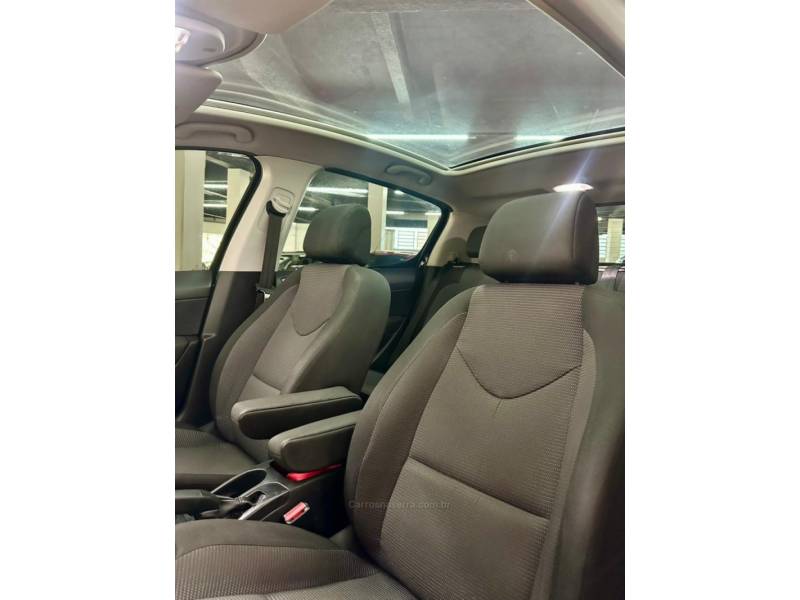 PEUGEOT - 308 - 2014/2014 - Preta - R$ 44.900,00