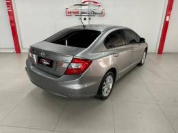 HONDA - CIVIC - 2014/2014 - Prata - R$ 74.900,00