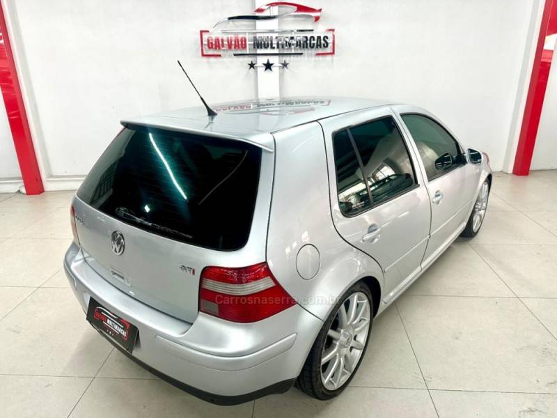 VOLKSWAGEN - GOLF - 2006/2006 - Prata - Sob Consulta