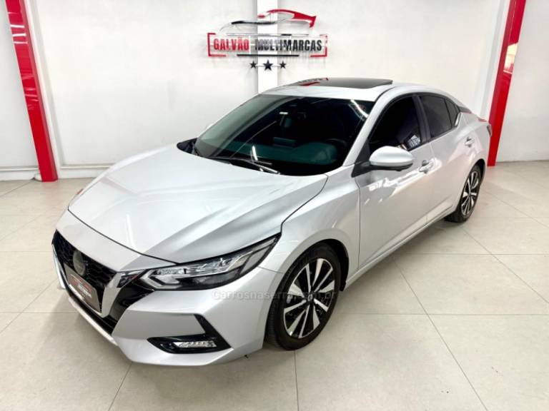 NISSAN - SENTRA - 2023/2023 - Prata - R$ 151.900,00