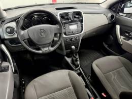 RENAULT - LOGAN - 2015/2015 - Prata - R$ 36.900,00