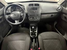 RENAULT - KWID - 2023/2023 - Branca - R$ 45.900,00