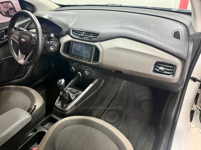CHEVROLET - PRISMA - 2014/2014 - Branca - R$ 52.900,00