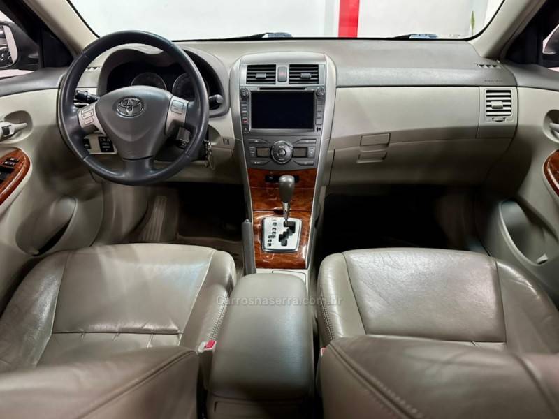 TOYOTA - COROLLA - 2010/2010 - Preta - Sob Consulta