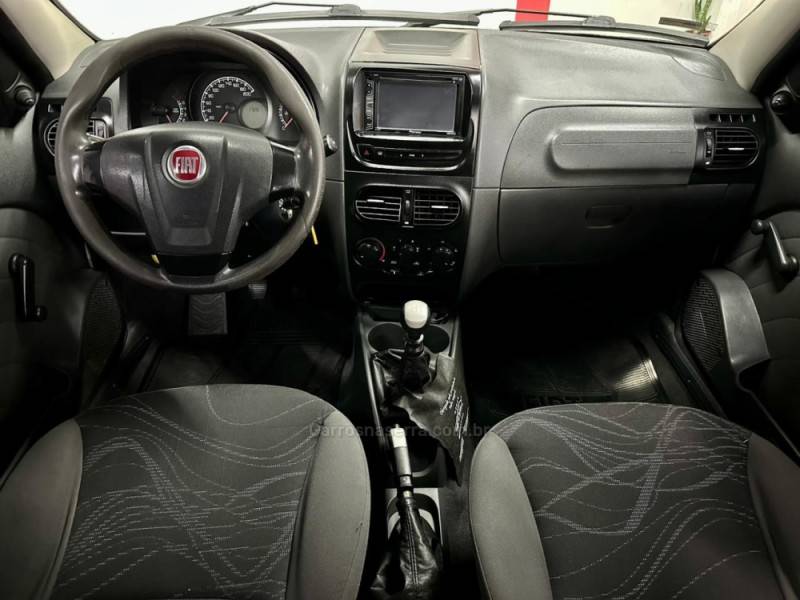 FIAT - SIENA - 2014/2014 - Prata - Sob Consulta