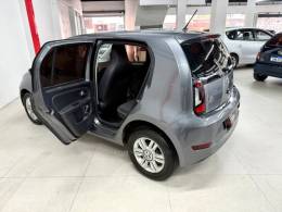 VOLKSWAGEN - UP - 2018/2018 - Cinza - R$ 52.900,00