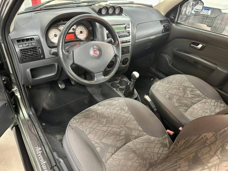 FIAT - STRADA - 2009/2009 - Verde - Sob Consulta