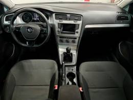 VOLKSWAGEN - GOLF - 2015/2015 - Branca - R$ 80.900,00