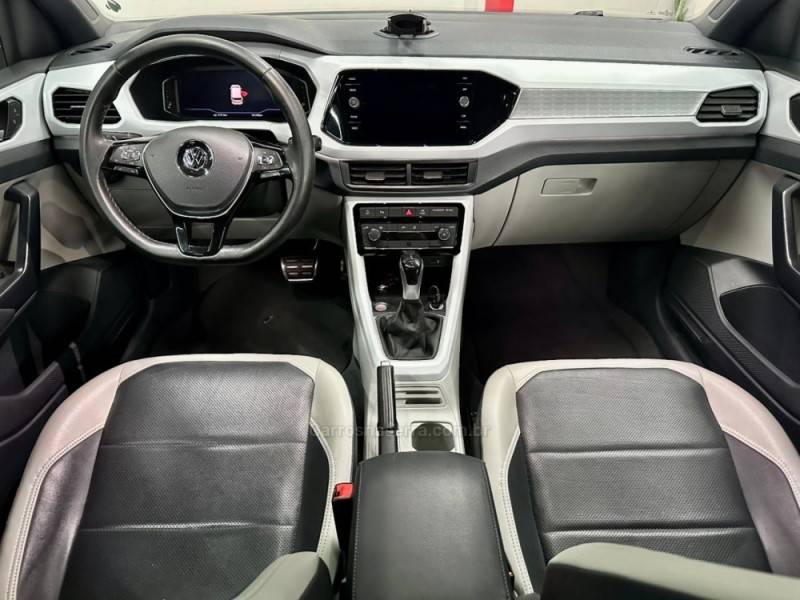 VOLKSWAGEN - T-CROSS - 2020/2020 - Prata - Sob Consulta