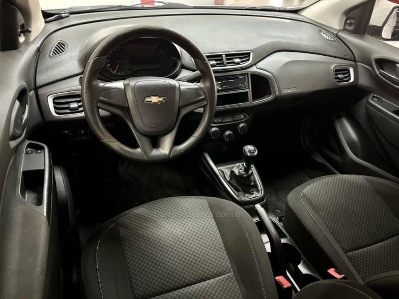 CHEVROLET - ONIX - 2017/2017 - Branca - Sob Consulta