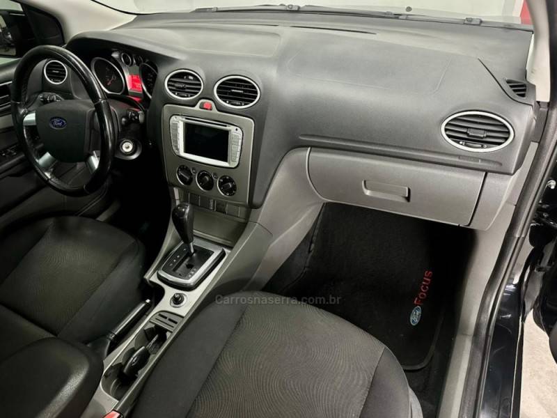 FORD - FOCUS - 2011/2011 - Preta - Sob Consulta