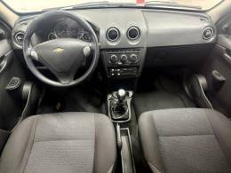 CHEVROLET - CELTA - 2015/2015 - Prata - R$ 36.900,00