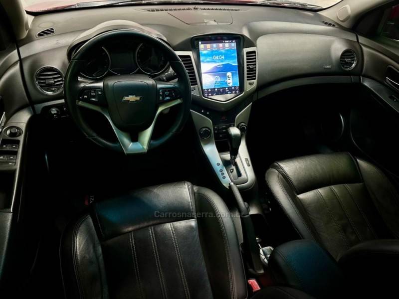 CHEVROLET - CRUZE - 2013/2013 - Vermelha - Sob Consulta