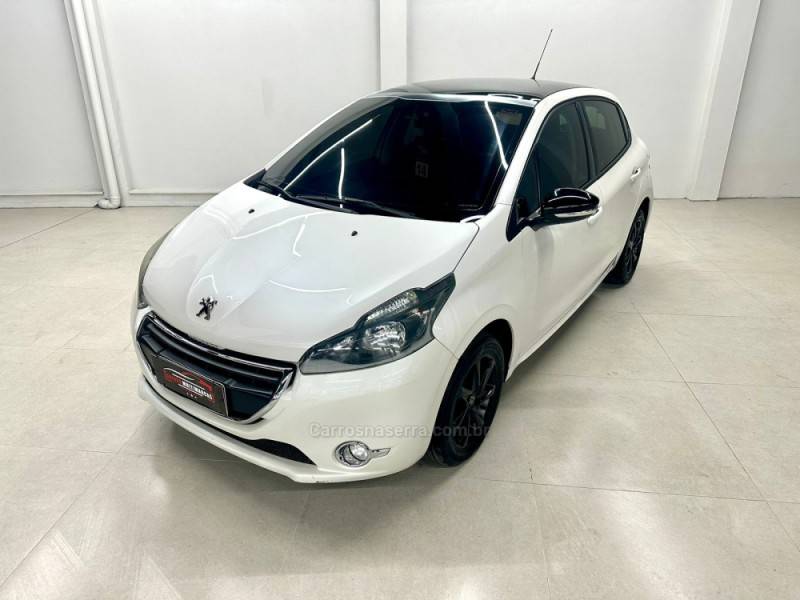 PEUGEOT - 208 - 2014/2014 - Branca - R$ 41.900,00