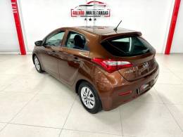 HYUNDAI - HB20 - 2013/2013 - Marrom - Sob Consulta