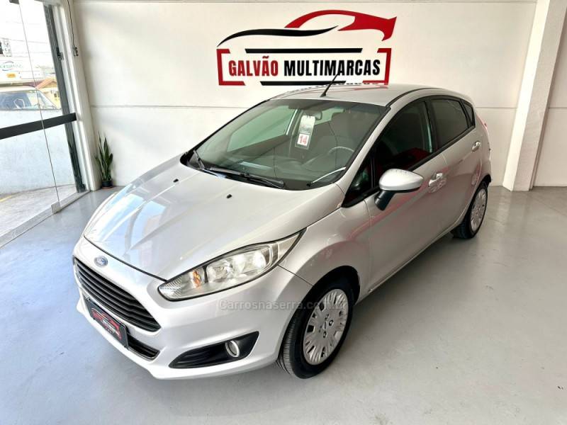 FORD - FIESTA - 2014/2014 - Prata - R$ 40.900,00