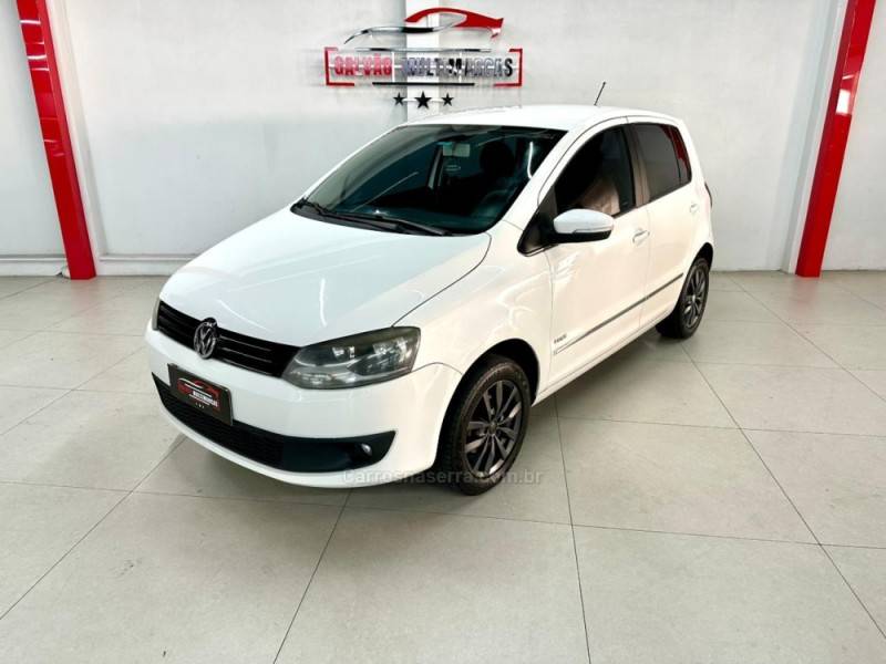 VOLKSWAGEN - FOX - 2013/2013 - Branca - Sob Consulta