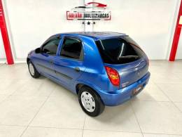 CHEVROLET - CELTA - 2004/2004 - Azul - Sob Consulta