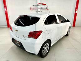 CHEVROLET - ONIX - 2017/2017 - Branca - Sob Consulta
