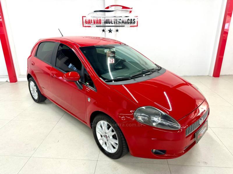 FIAT - PUNTO - 2012/2012 - Vermelha - R$ 38.900,00