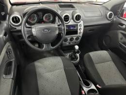 FORD - FIESTA - 2014/2014 - Vermelha - Sob Consulta