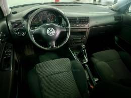VOLKSWAGEN - GOLF - 2006/2006 - Prata - Sob Consulta