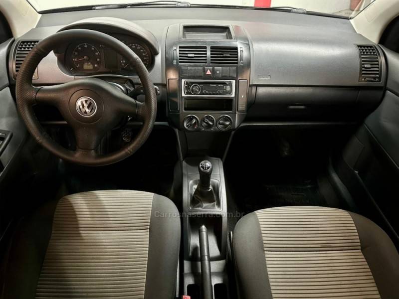 VOLKSWAGEN - POLO - 2008/2008 - Preta - Sob Consulta