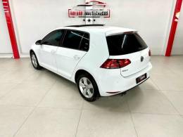 VOLKSWAGEN - GOLF - 2015/2015 - Branca - R$ 80.900,00