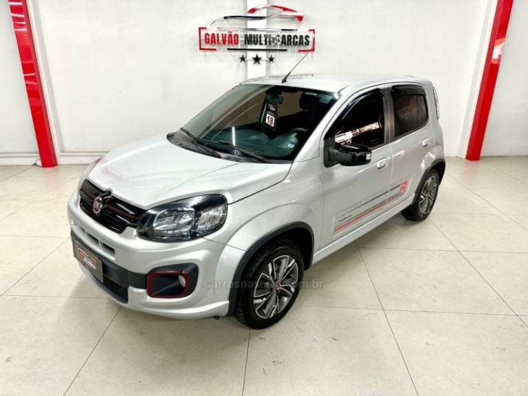 FIAT - UNO - 2018/2018 - Prata - Sob Consulta