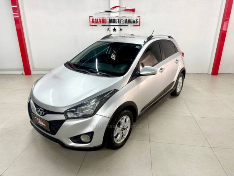 HYUNDAI - HB20X - 2014/2014 - Prata - R$ 54.900,00