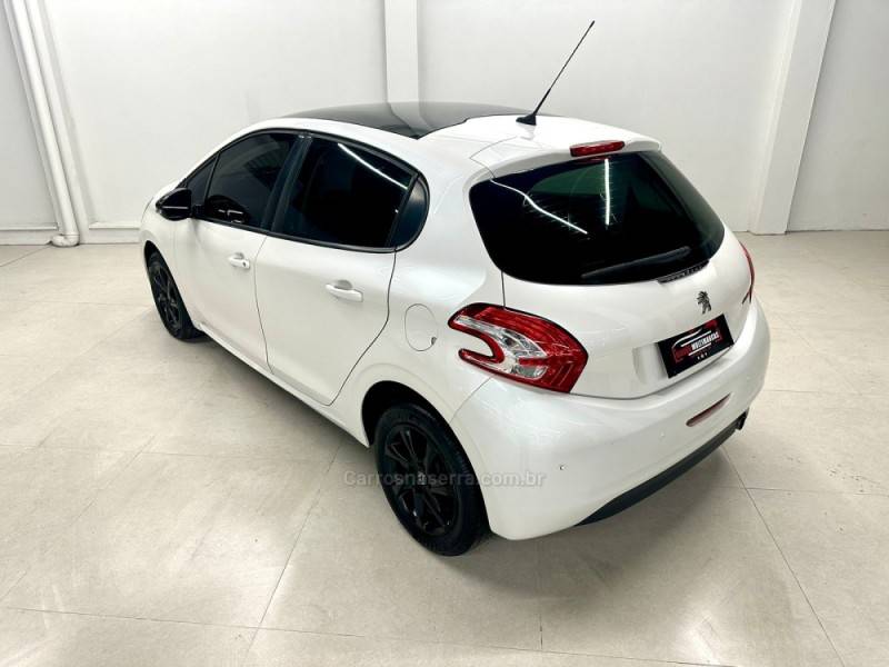 PEUGEOT - 208 - 2014/2014 - Branca - R$ 41.900,00