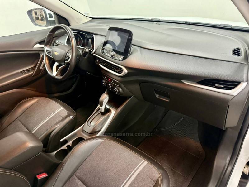 CHEVROLET - TRACKER - 2023/2023 - Branca - R$ 104.900,00