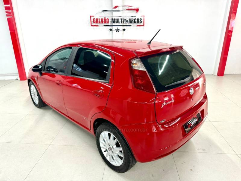 FIAT - PUNTO - 2012/2012 - Vermelha - R$ 38.900,00