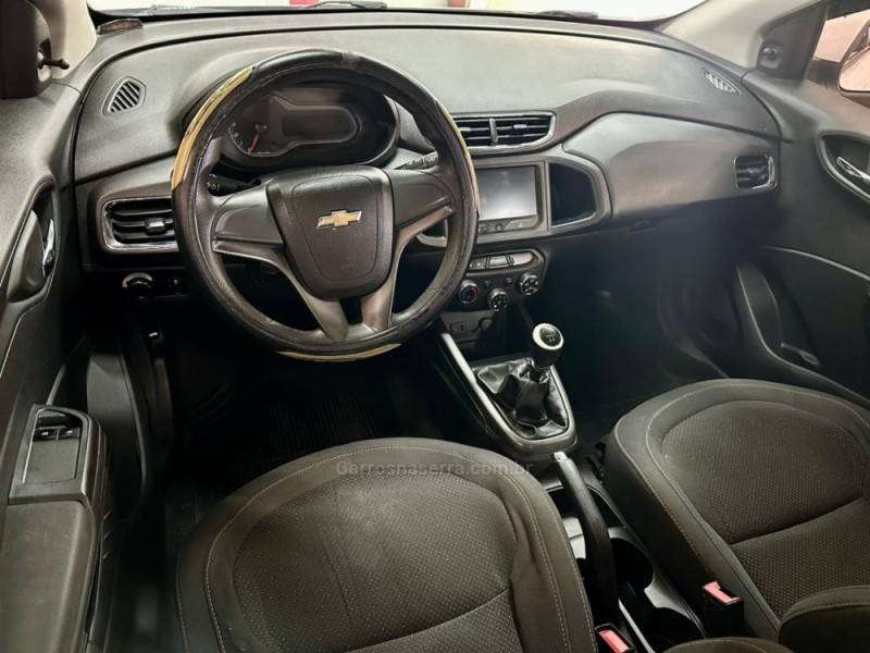 CHEVROLET - ONIX - 2013/2013 - Branca - Sob Consulta