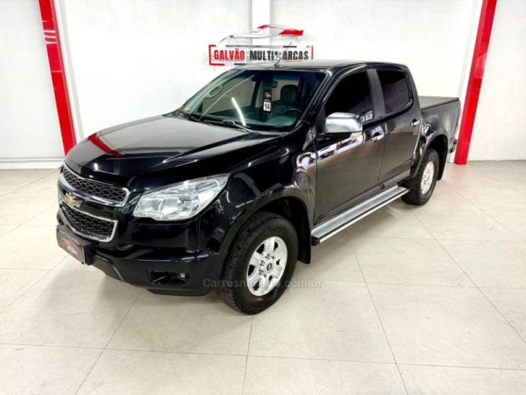 CHEVROLET - S10 - 2014/2014 - Preta - R$ 92.900,00