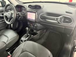 JEEP - RENEGADE - 2024/2024 - Preta - R$ 125.900,00
