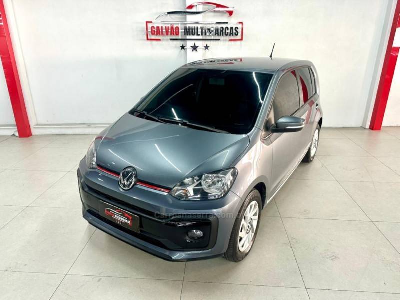 VOLKSWAGEN - UP - 2020/2020 - Prata - Sob Consulta