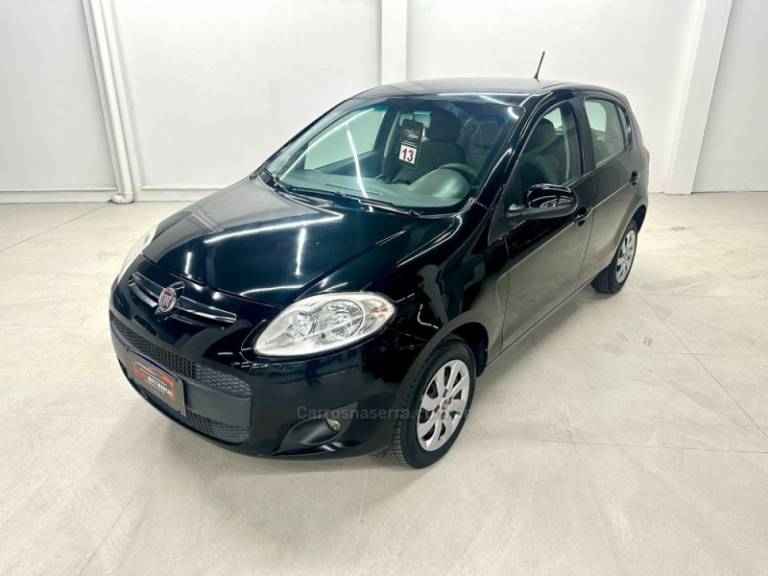 FIAT - PALIO - 2013/2013 - Preta - R$ 29.900,00