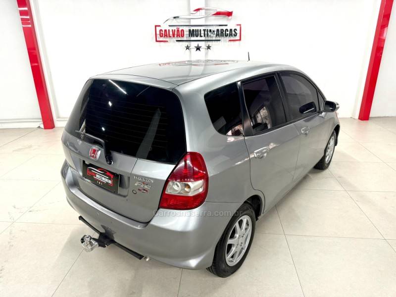 HONDA - FIT - 2008/2008 - Cinza - R$ 36.900,00