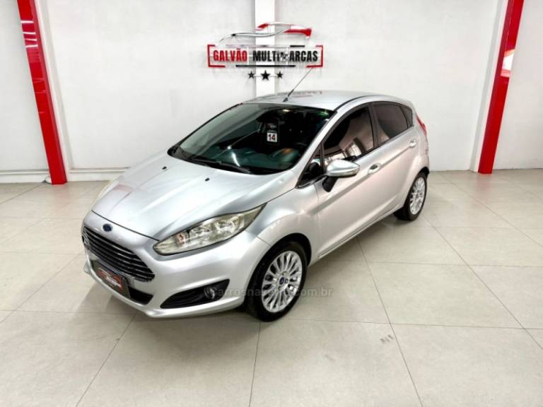 FORD - FIESTA - 2014/2014 - Prata - R$ 45.900,00