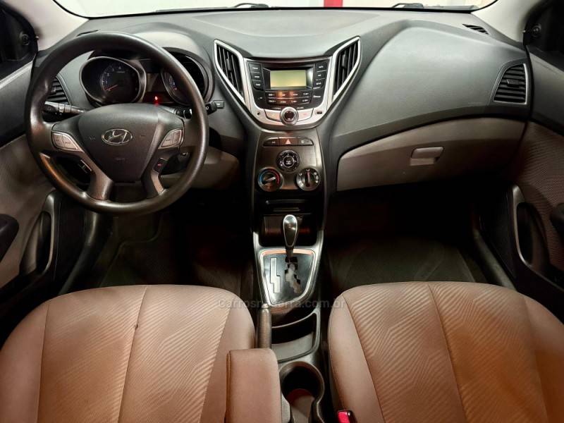 HYUNDAI - HB20S - 2014/2014 - Prata - R$ 52.900,00