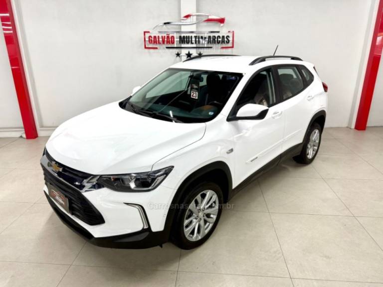 CHEVROLET - TRACKER - 2023/2023 - Branca - R$ 104.900,00