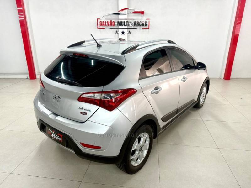 HYUNDAI - HB20X - 2014/2014 - Prata - R$ 54.900,00