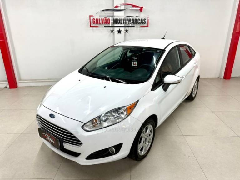FORD - FIESTA - 2014/2014 - Branca - R$ 44.900,00